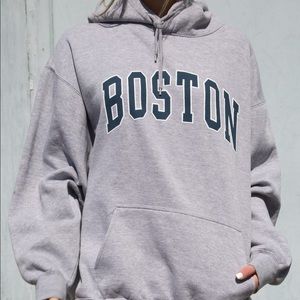 Brandy Melville sweatshirt